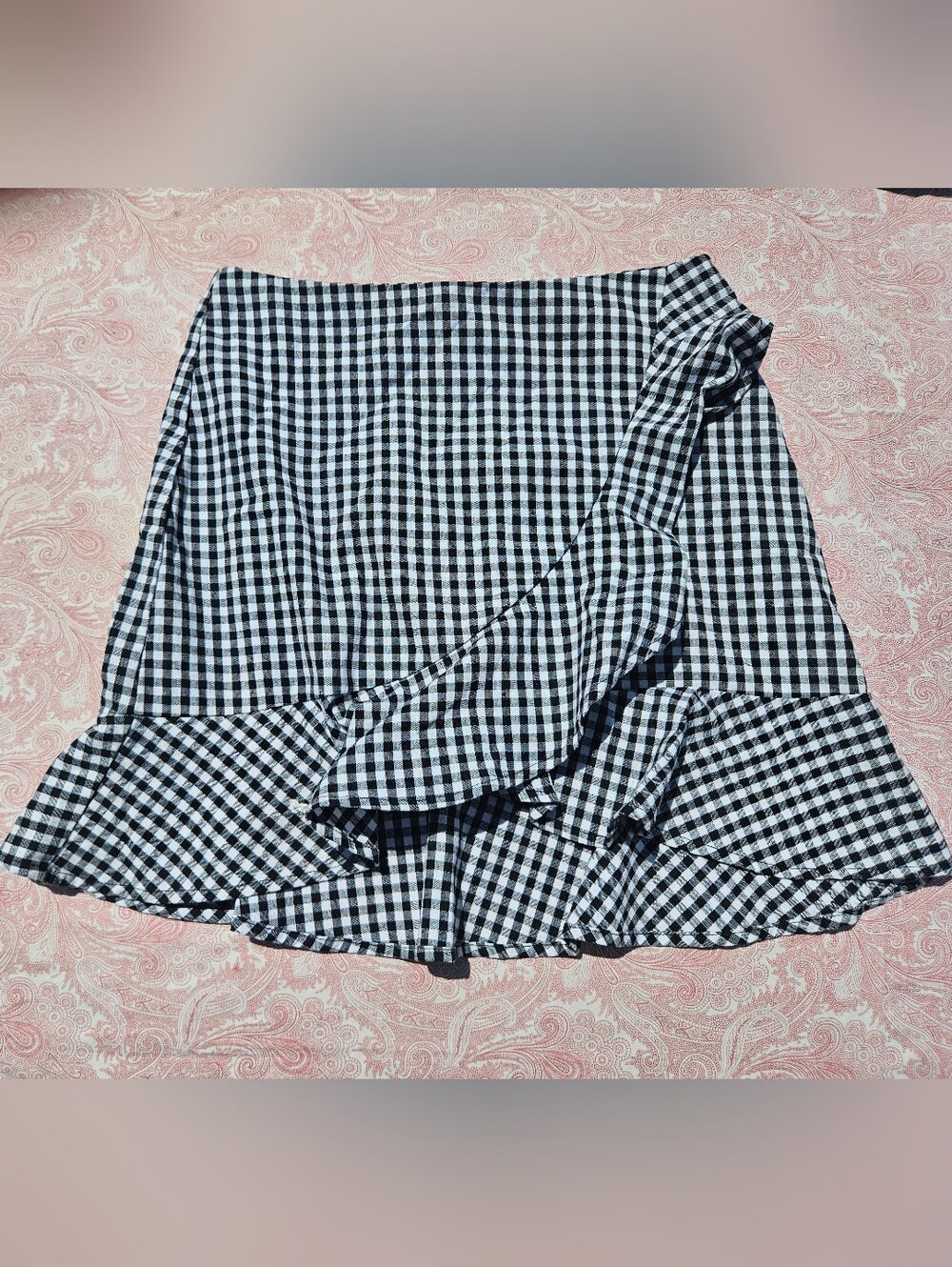 Forever 21 Black & White Gingham Ruffle Skirt